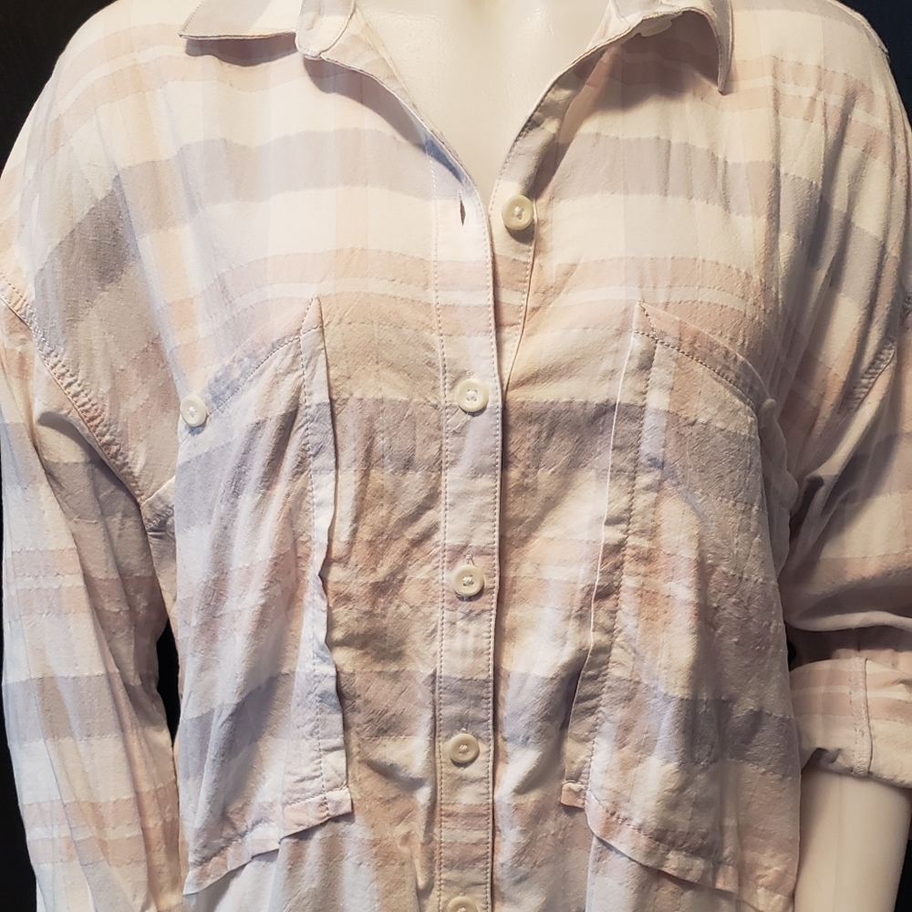 Loveland Plaid button down top - Picture 6 of 10